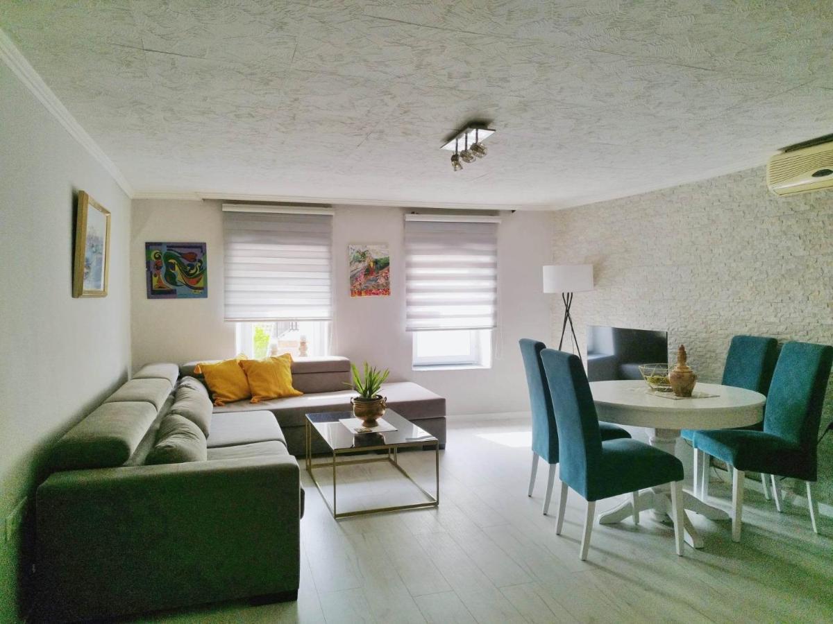 Apartment With Garden Hanja Мостар Екстер'єр фото